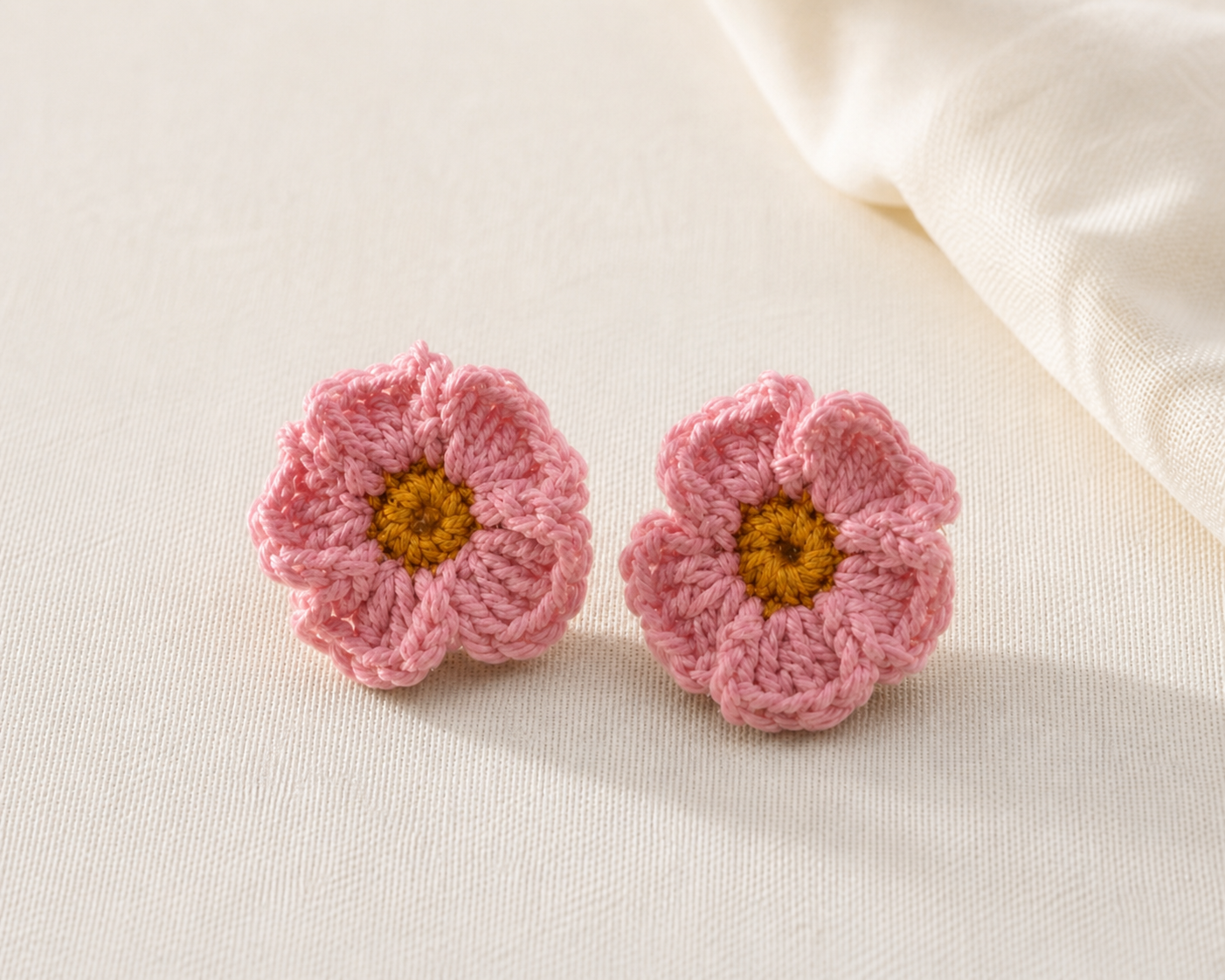 Blossom Studs - Defined Petal